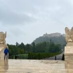 Widok z cmentarza na opactwo Monte Cassino