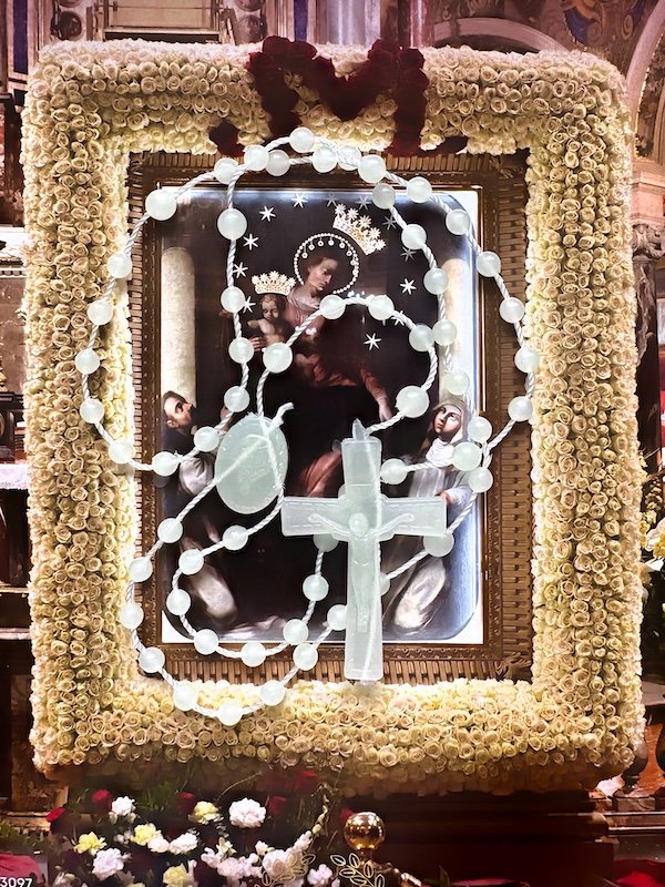 różaniec pompejański